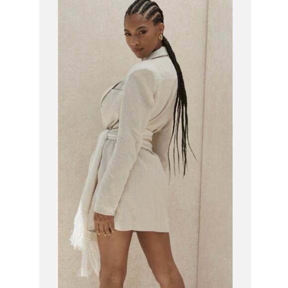 NWT House of CB Colette Linen Blazer Dress Oatmeal Beige Small Belted Wrap Mini - Picture 8 of 10